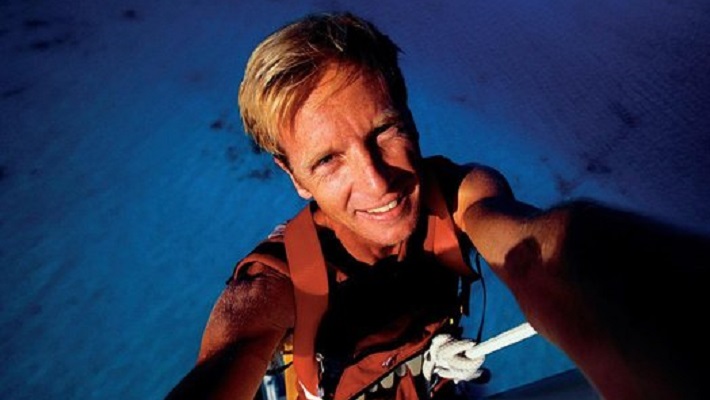 Tim Mckenna Underwater at The Waterman Tahiti Tour